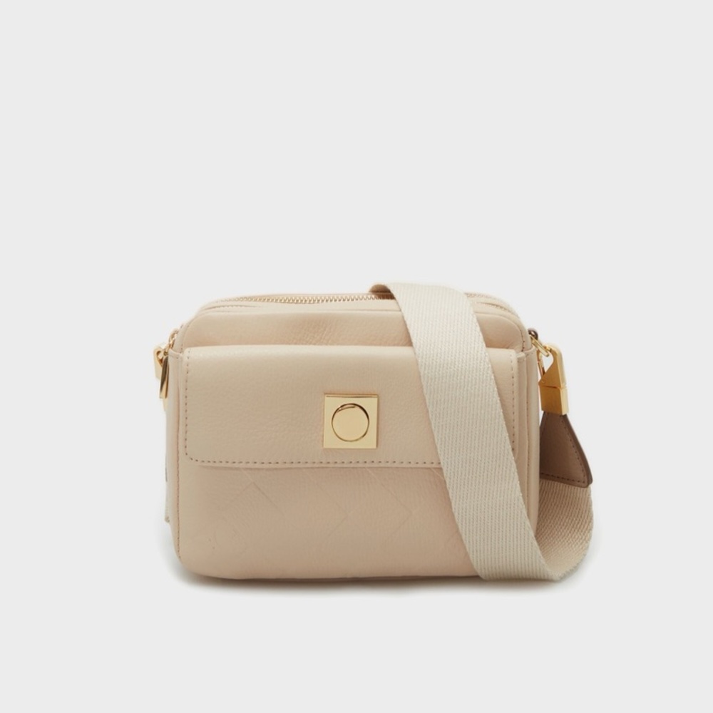 Brand New - Chic Cream Crossbody Bag with Gold Accents - Samburu Style.
